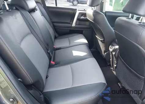 2016 Toyota 4Runner Sr5 z USA, uszkodzony, nr VIN JTEZU5JR0G5131332